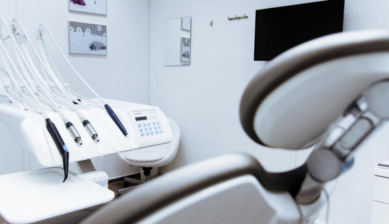 Dentist Chair | Dental Negligence Claims
