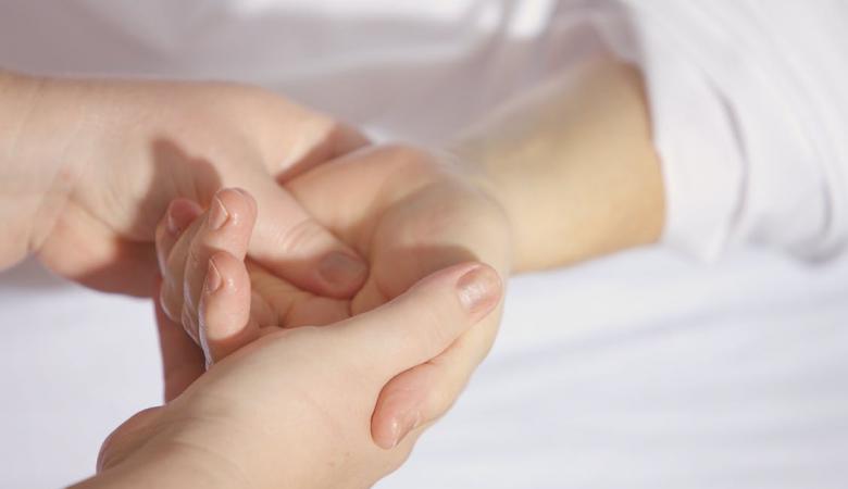 Wrist Pain | Causes of Carpal Tunnel Syndrome